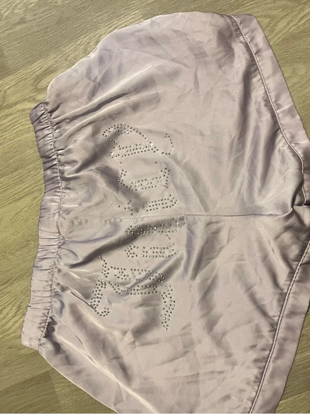 Juicy Couture Silver Satin Short Pajama Set‎